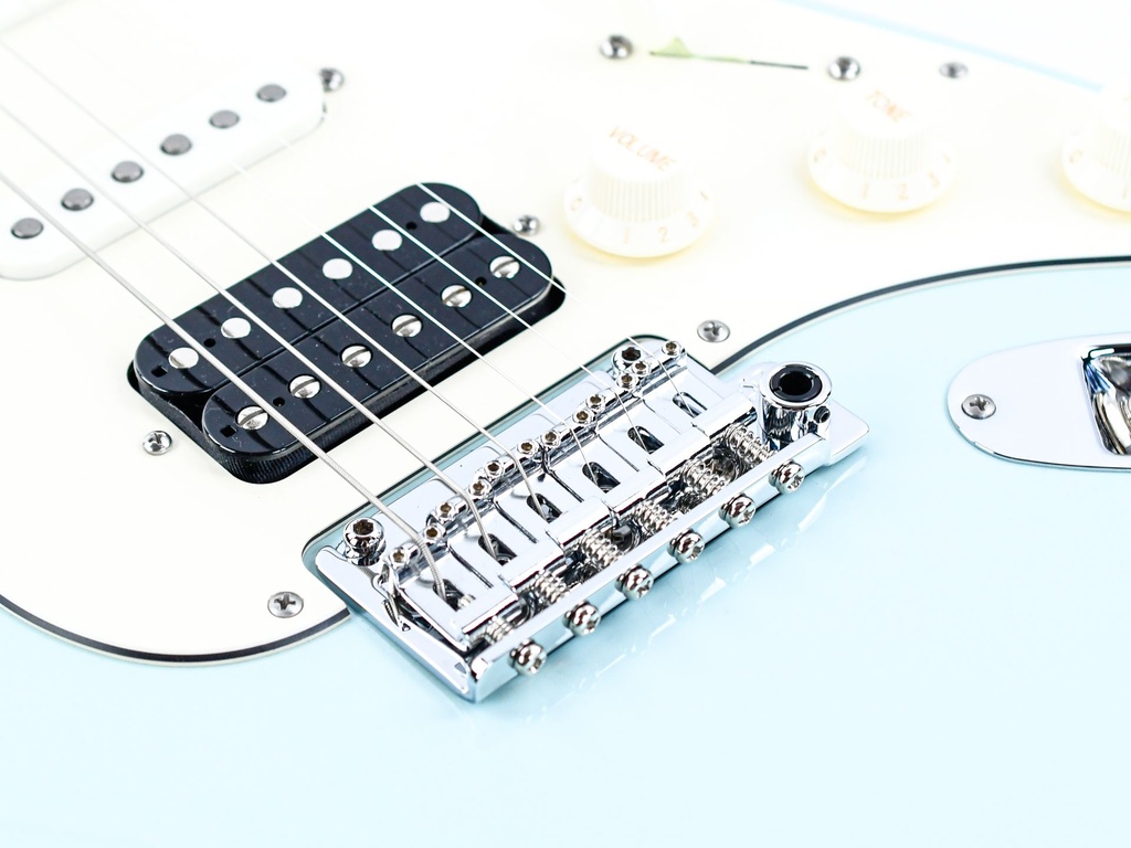 Suhr Classic S Antique Sonic Blue | The Fellowship of Acoustics